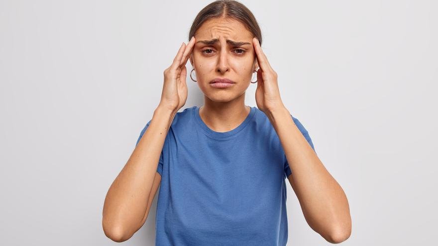Día de la cefalea en racimos: Qué es y qué síntomas tiene el peor dolor de cabeza que existe