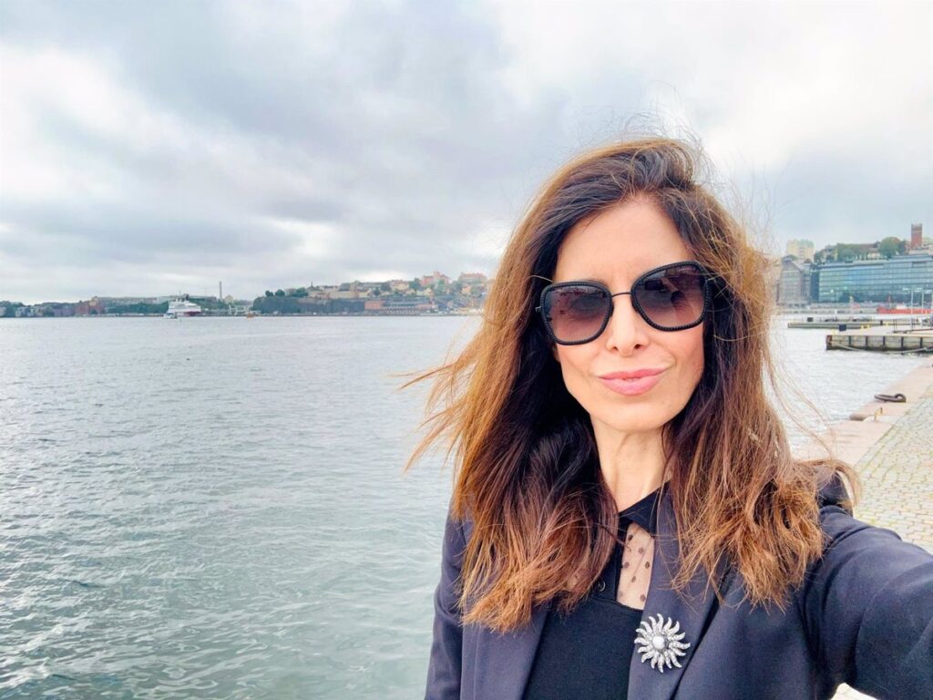 Gloria Villalba, neurocirujana pionera en neuromodulación, señala los fallos en la medicina española si eres ambicioso